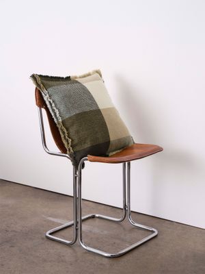 Verstellbare Kamin-Gardinenstange Mit Volant - 76-122 Cm Für Kaminverkleidung